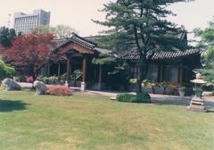 Seoul Embassy Mission Residence building under construction in 1989