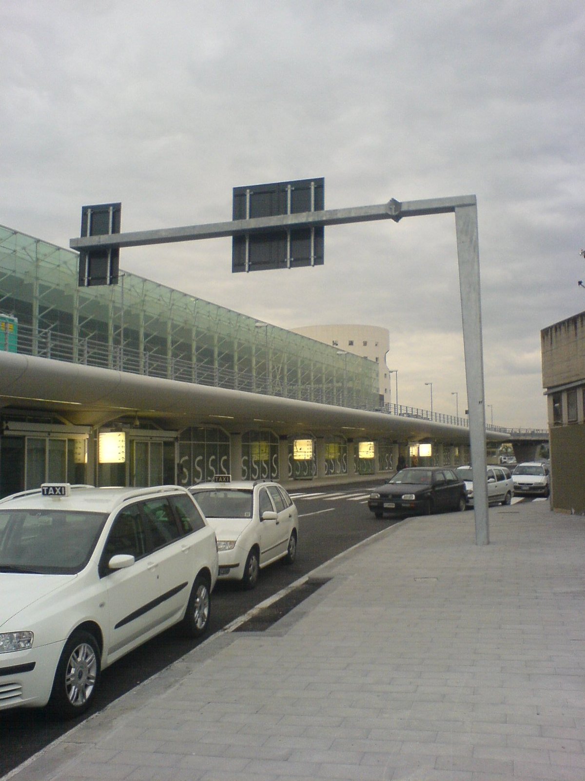 New terminal building at Catania Airport with modern architectural design
