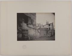 Entrance of Balzac's house in the 16th arrondissement, Paris, historic early 20th-century photograph