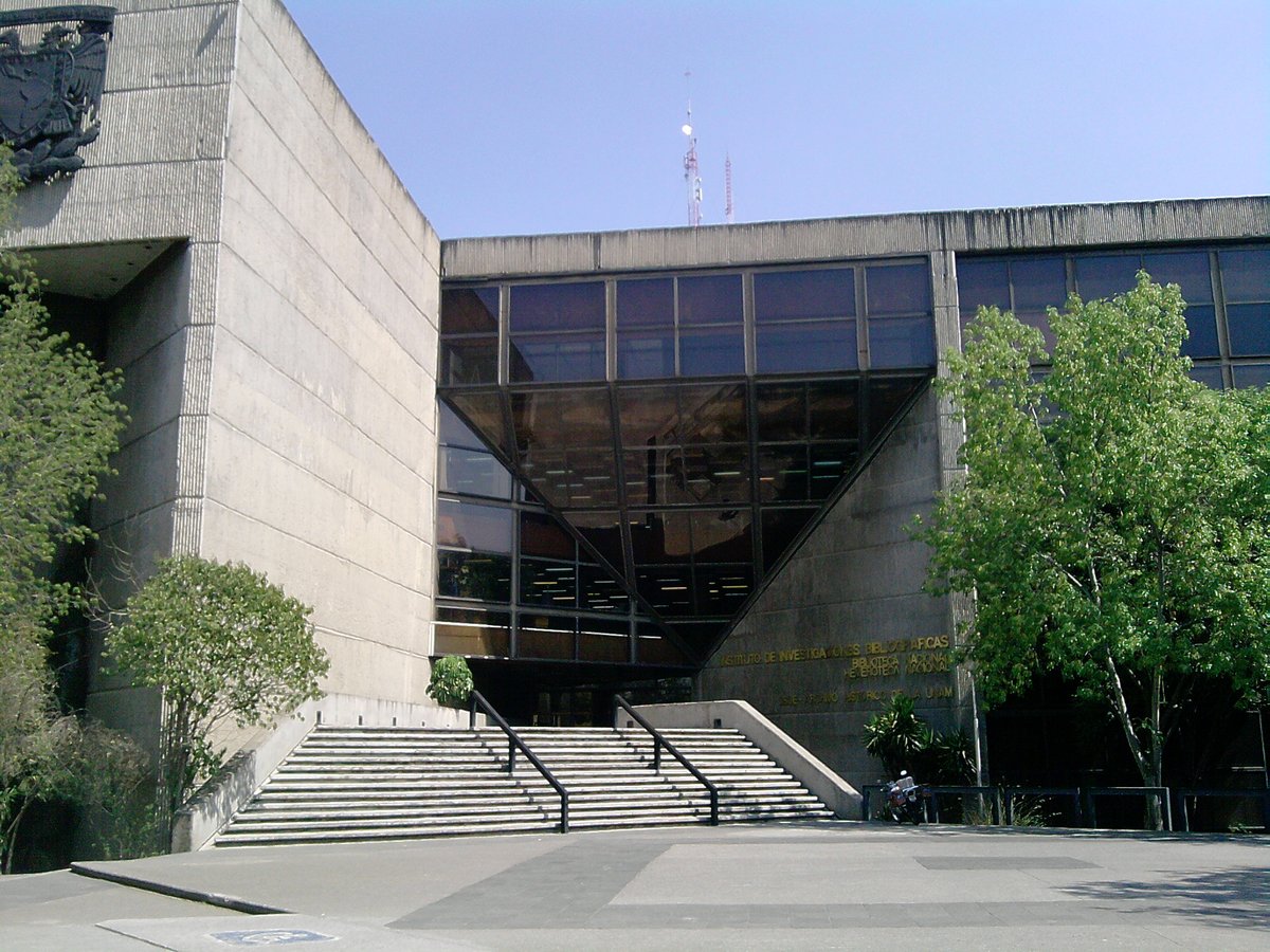 Instituto de Investigaciones Bibliograficas building exterior