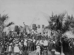 Mourners gathered at King Kalakaua's funeral at Mauna Ala
