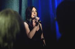 Stacie Erin Wells singing national anthem at USO Armed Forces Gala 2007
