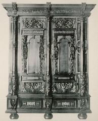 Antique Alsatian cabinet from 1631 Strasbourg Art Decoratif
