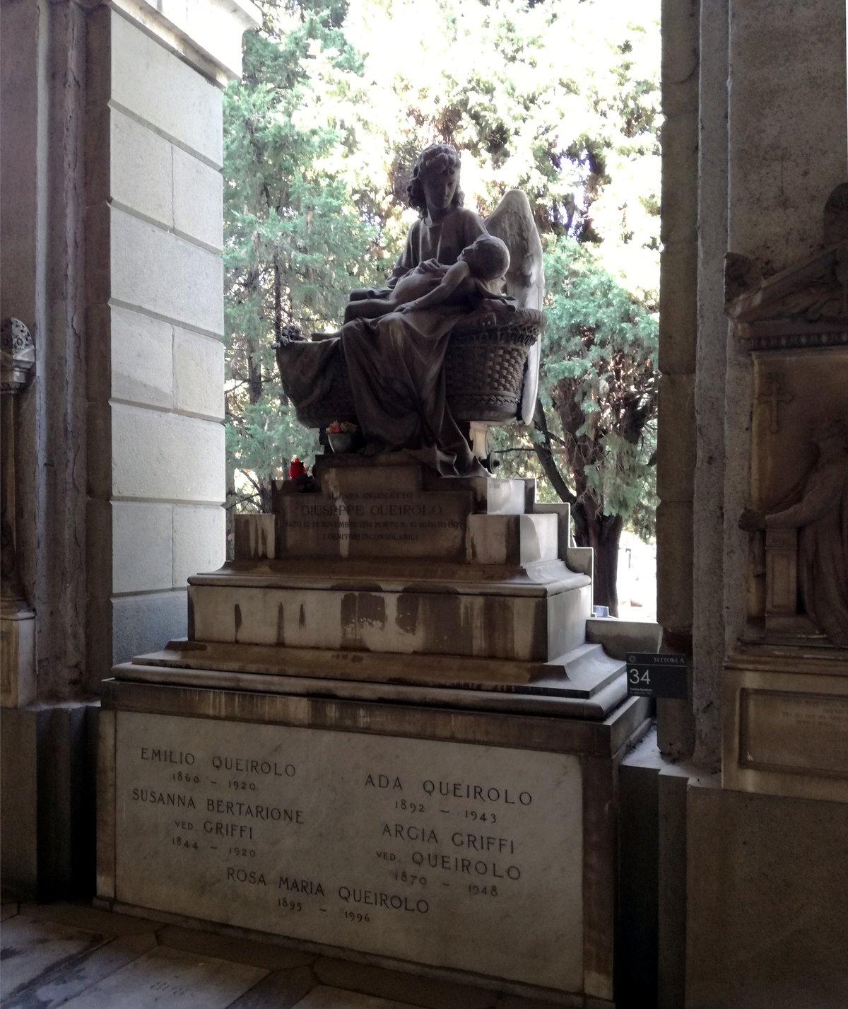 Photograph of Tomba Queirolo tomb at Staglieno Cemetery in Genoa, Italy