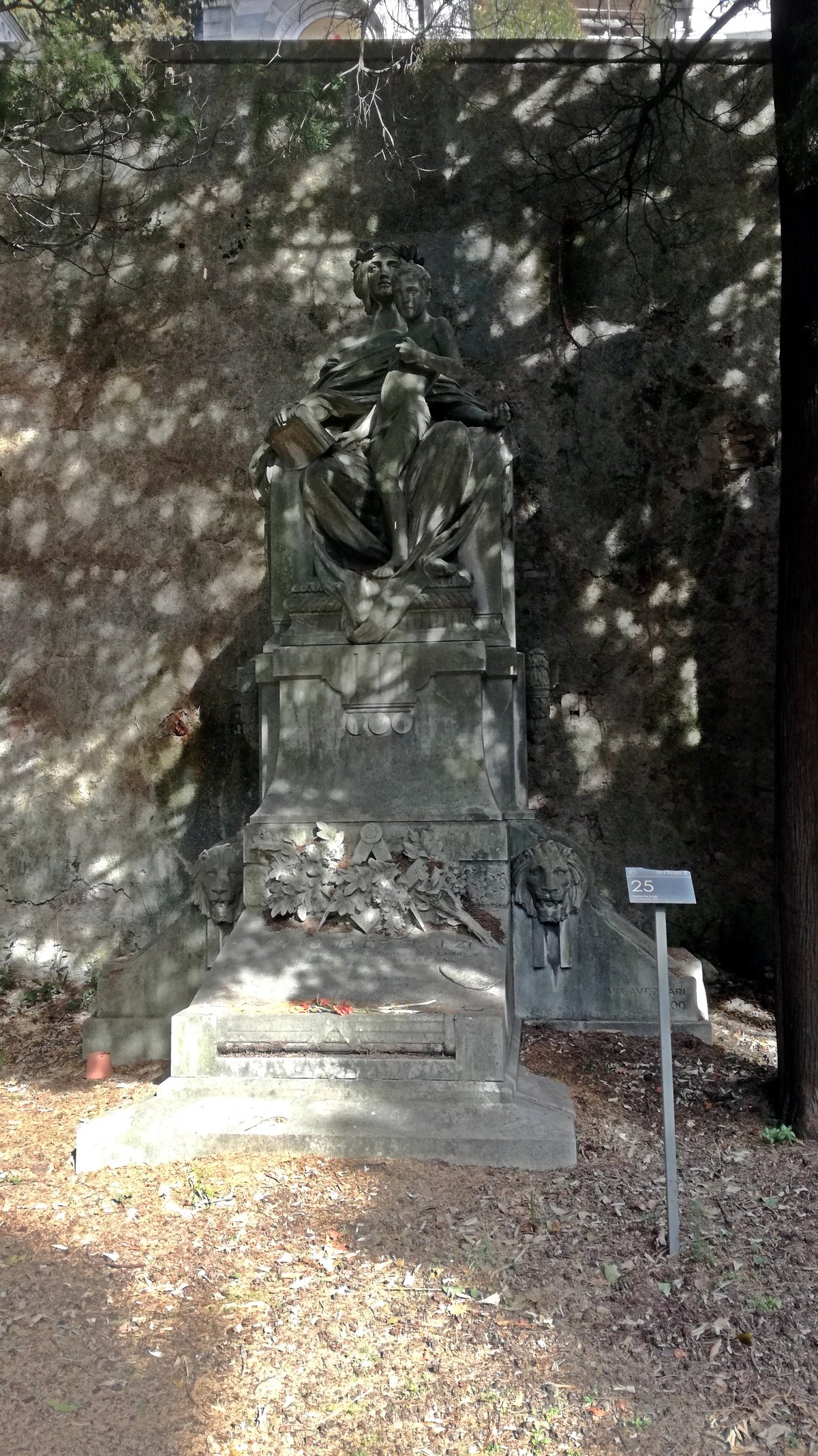 Tomba De Scalzi tomb in Cimitero di Staglieno Genoa Italy