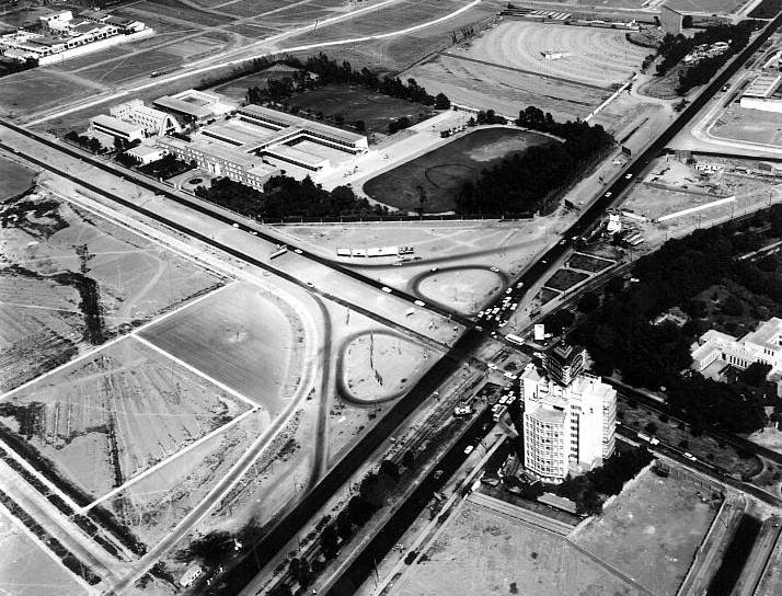 Aerial view of the Limatambo building in the early 1960s