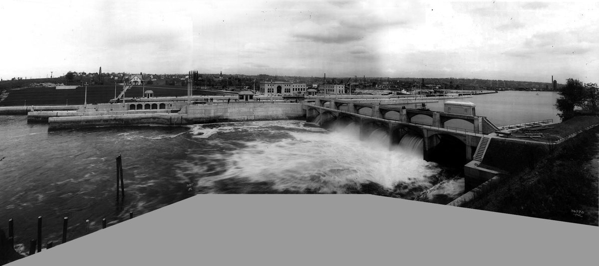 Panoramic view of Hiram M. Chittenden Locks and Lake Washington Ship Canal in Seattle, 1917