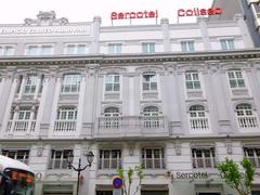 Edificio Coliseo Albia building in Bilbao with classical architecture and ornate facade
