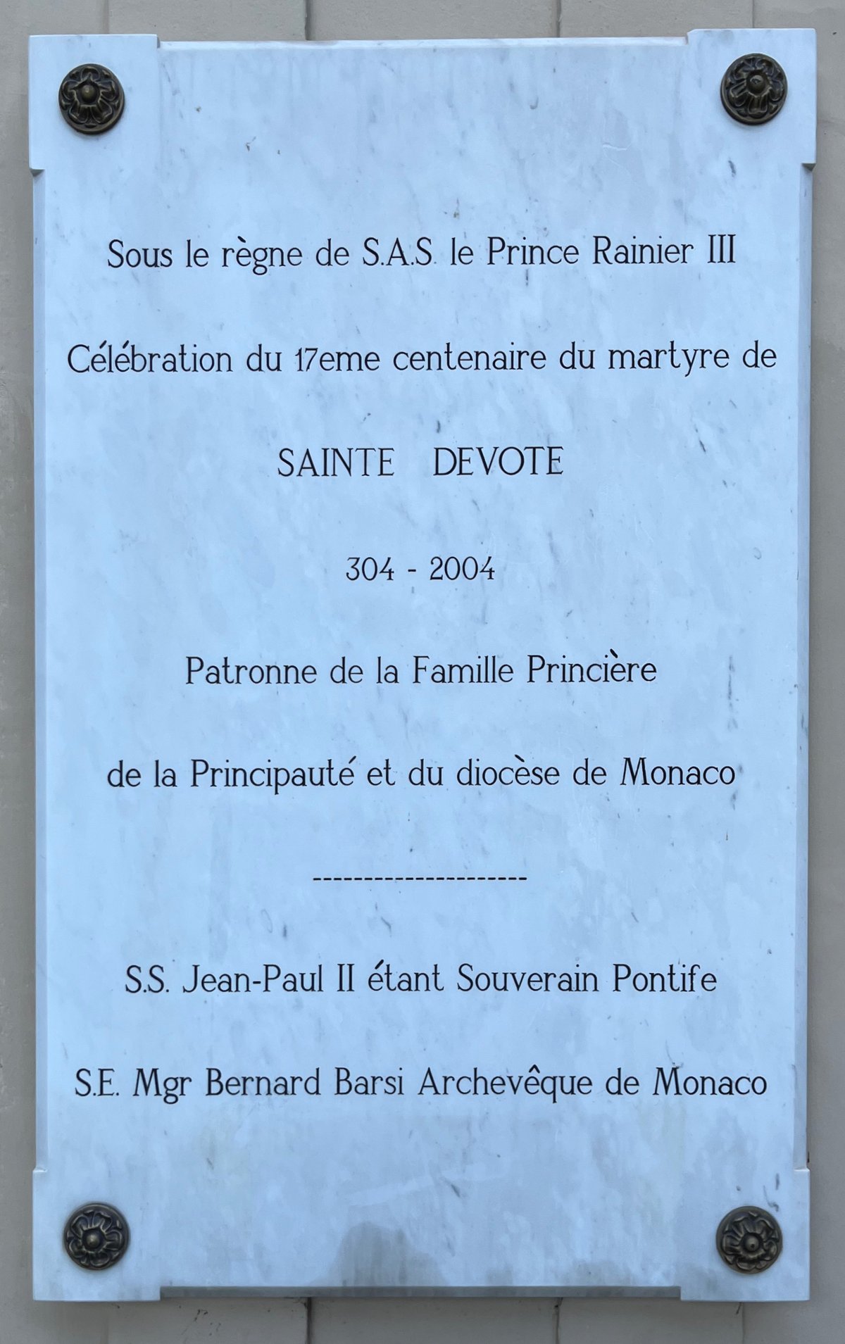 Plaque dedicated to the 17th centenary of martyr Sainte-Dévote at Église de Saint-Dévote, Monaco