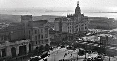 Retiro train stations with old Buenos Aires and Rosario terminus, train, and tracks
