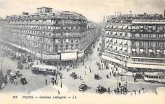 Galerie Lafayette Haussmann department store interior in 1900