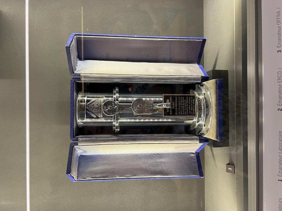 Fontaine au radium displayed in the Musée Curie