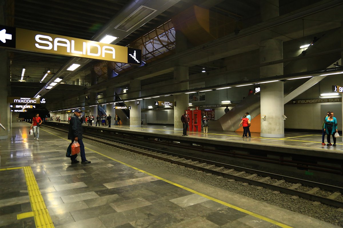 Mexico City Metro train arriving at station
