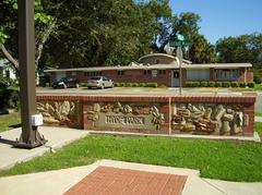Hyde Park neighborhood in Austin Texas showing residential homes and green trees