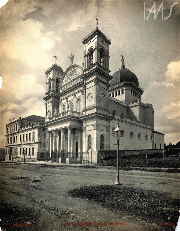 Black and white photograph of Igreja do Imaculado Coração de Maria church building in São Paulo from circa 1925