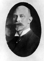 Portrait of Thomas Wayland Vaughan in the 1890s