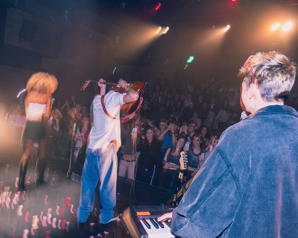 Cooke Nelson performing live at Jacksons Lane in September 2023