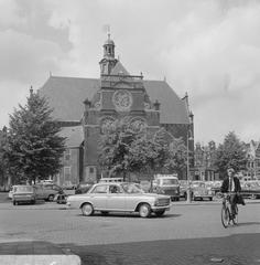 Black and white photograph of Noordermarkt square during a demonstration in Amsterdam in 1966