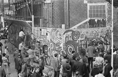 Artists painting a fence around Noorderkerk church for Jordaanfestival in 1967