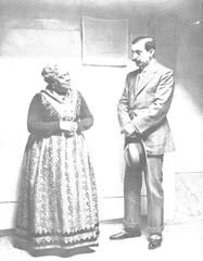 Premiere of Doña Clarines at Teatro Lara with Señora Alba and Sr. Puga applauded in Álvarez Quintero's play