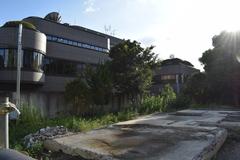Argentine embassy building in Tokyo viewed from the right side