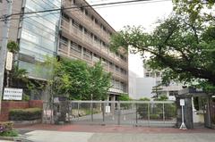 |
  Jissen Women'S University