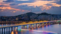 Evening view of Dongho Bridge from Apgujeong Hyundai Apartment