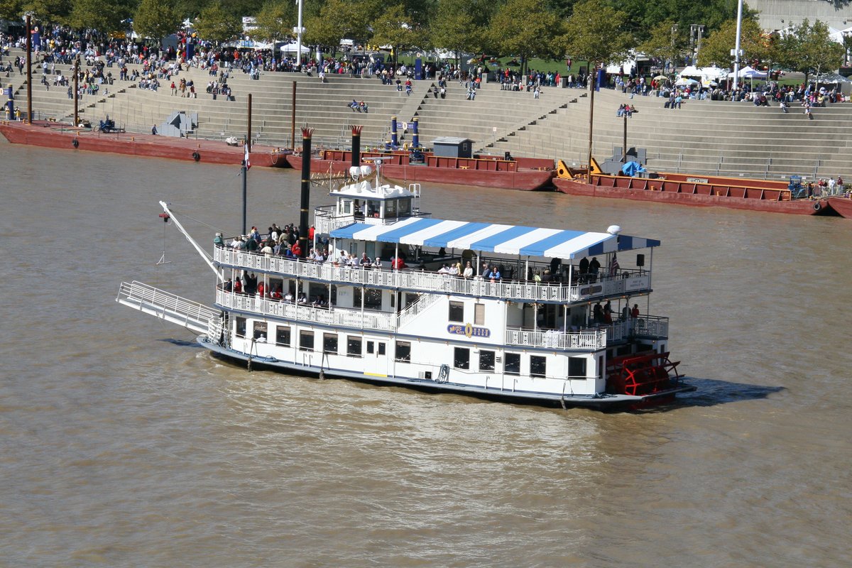 View of Yeatman's Cove with boats on the Ohio River and Cincinnati skyline in the background