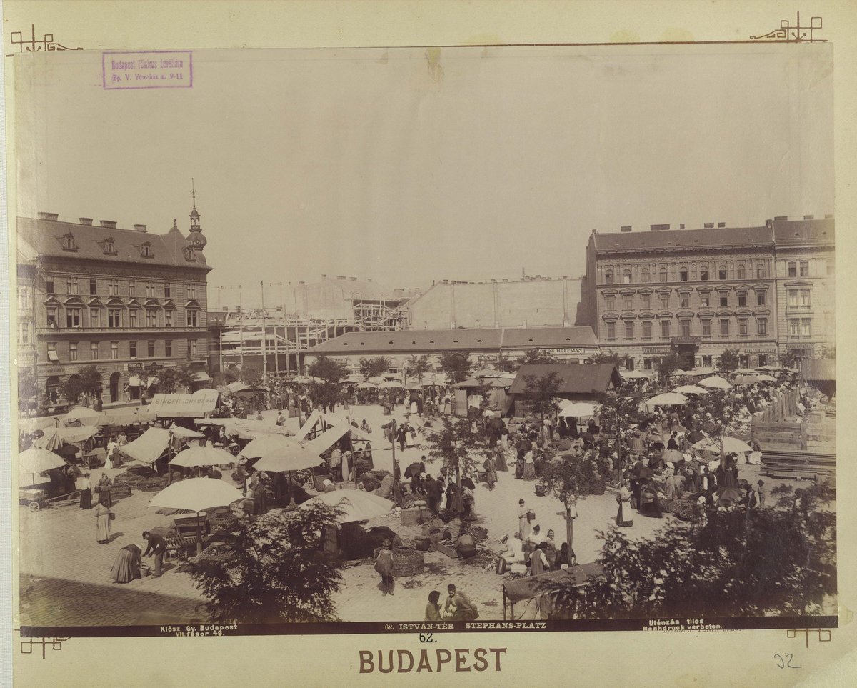 Historical market at former István Square in Budapest after 1890