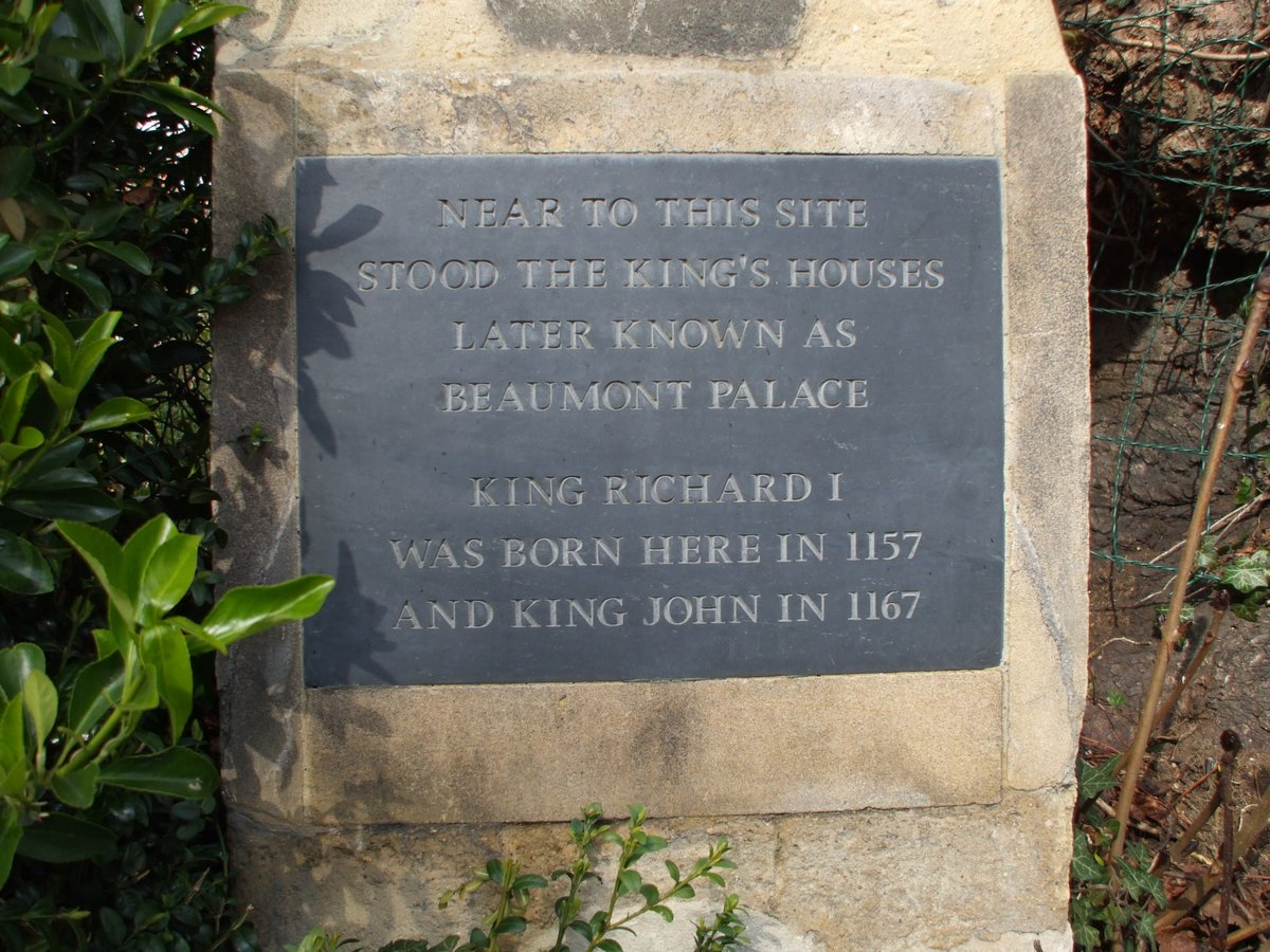 Historic Beaumont Palace plaque on Beaumont Street in Oxford, England