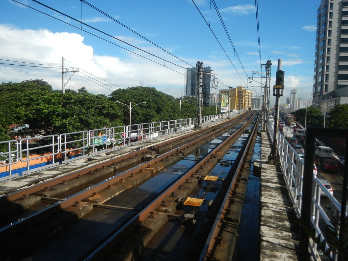 Manuel L. Quezon University SPACE building and surroundings at South Triangle, Quezon City near GMA Kamuning MRT Station and EDSA highway