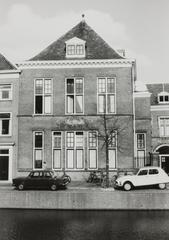 Black and white photo of the left facade of the former University Library buildings at Rapenburg 70 to 74 in Leiden, taken in 1971