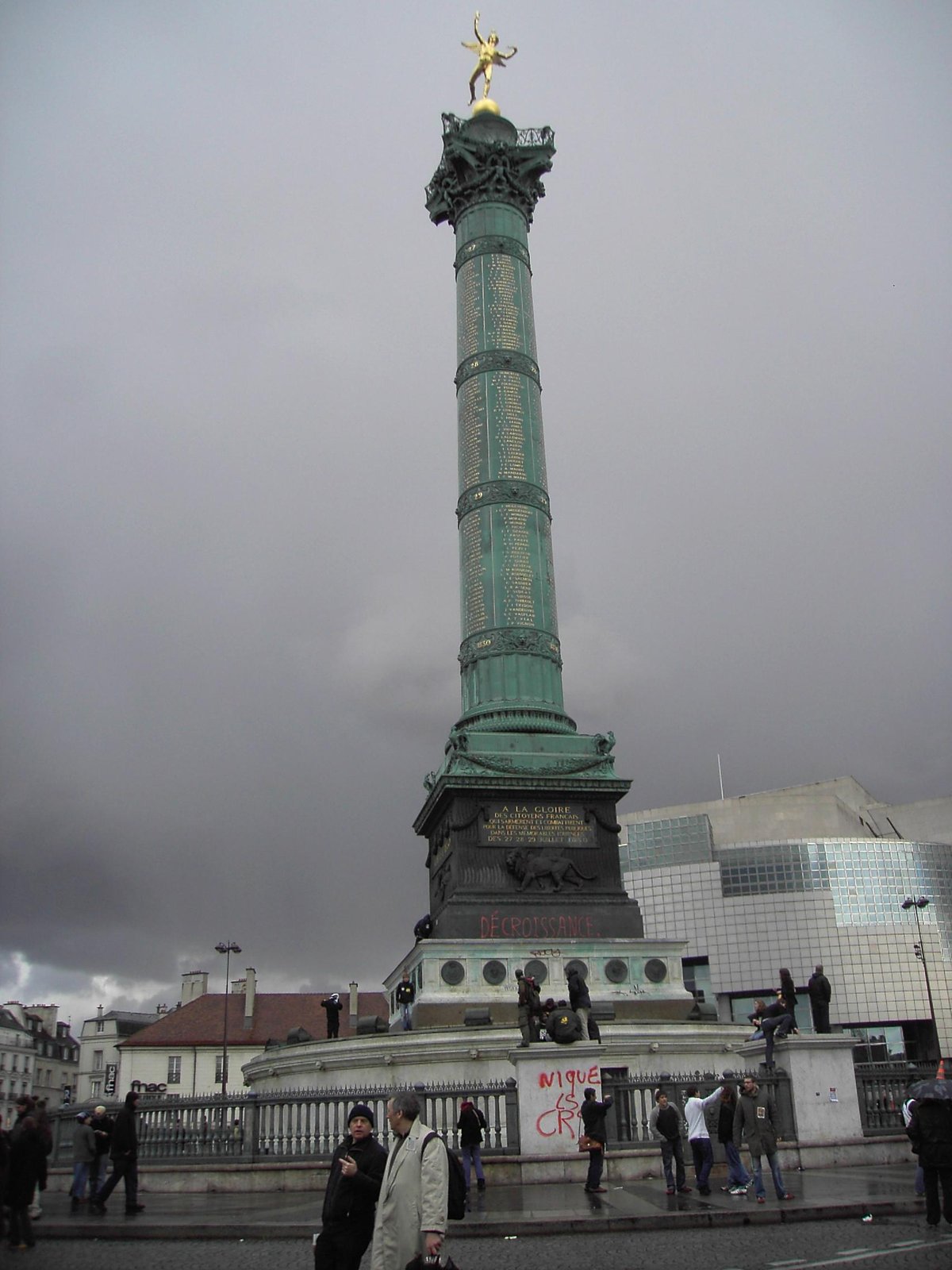 Colonne de Juillet and Opéra Bastille at Place de la Bastille, Paris
