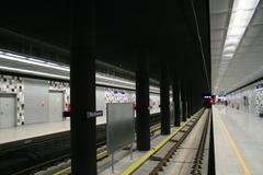 View of railway tracks from Kabaty direction platform
