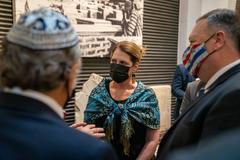 Susan Pompeo attending Yom Kippur Commemoration at Thessaloniki Jewish Museum in Greece