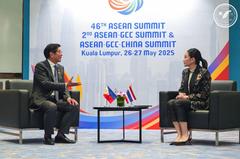Philippine President Bongbong Marcos and Thai Prime Minister Paetongtarn Shinawatra meet at 46th ASEAN Summit 2025 in Kuala Lumpur