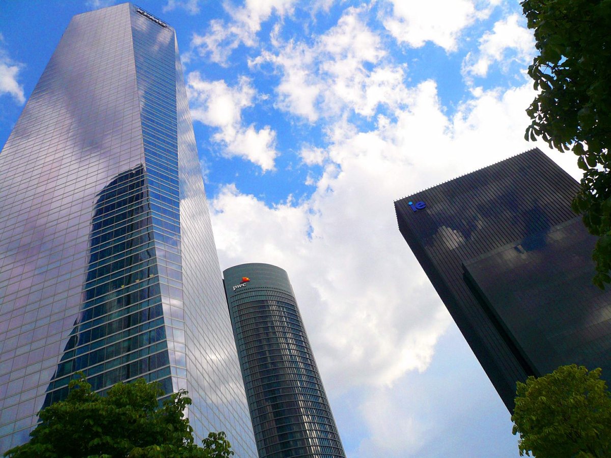 Madrid skyline featuring CTBA, Torre de Cristal, Torre PwC and Torre Caleido skyscrapers
