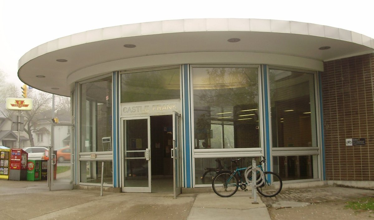 Castle Frank Station TTC aboveground station building