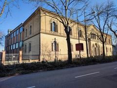 Staatliche Kunsthalle Karlsruhe with modern extension by Heinz Mohl