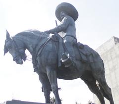 Equestrian statue of Emiliano Zapata at the entrance of Toluca