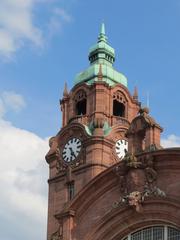 Wiesbaden Hauptbahnhof main train station building and tracks