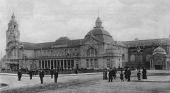 Historic Hauptbahnhof Wiesbaden and Bahnhofsplatz around 1906