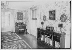 Historic black and white photograph of Mr. and Mrs. Edgar B. Stern's residence at 11 Garden Lane, New Orleans, Louisiana