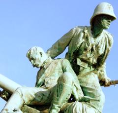 Monument to fallen soldiers in Messina, Italy