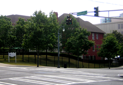 Front view of Margaret Mitchell House and Museum at Peachtree and 10th in Atlanta