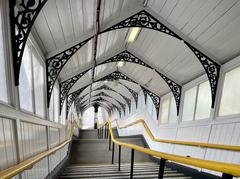 Staircase leading down to the platforms at Drayton Park railway station