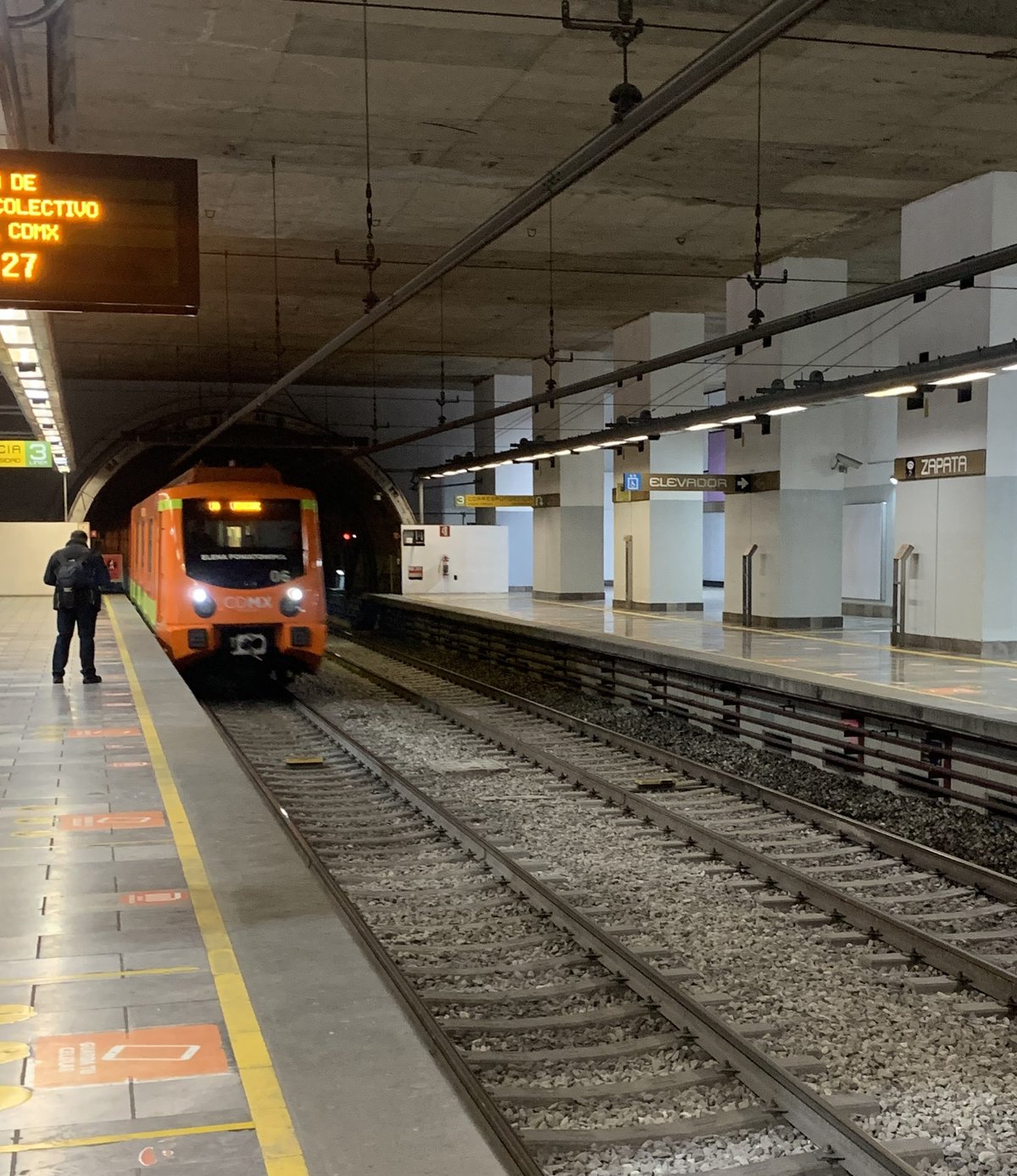 Train arriving at Zapata station on Line 12 of Mexico City Metro