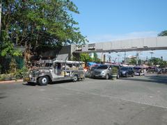 Manila North Cemetery Blumentritt Extension Junction with Quezon City boundary and welcome sign