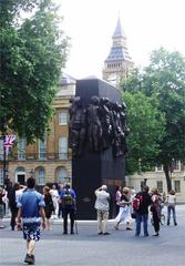 Monument To The Women Of World War Ii