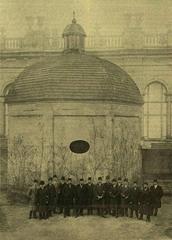 Black and white photo of Gül Baba tomb in Budapest taken by Erdélyi Mór in 1910